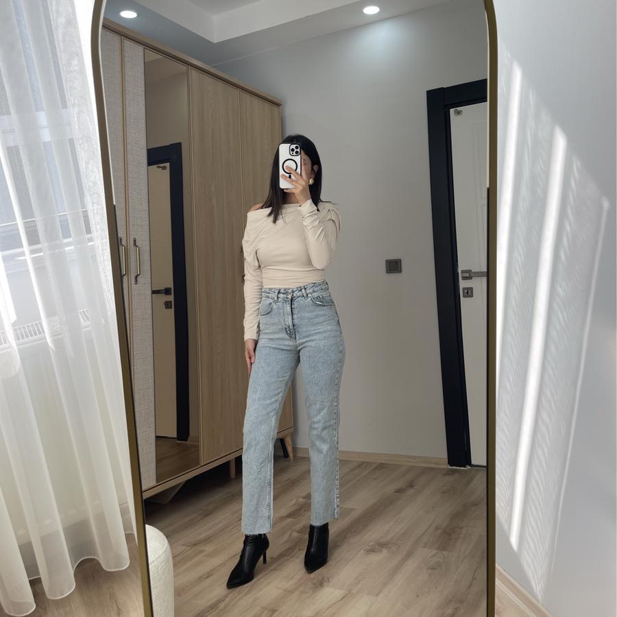 Sandy Kumaş Düşük Omuz Bluz